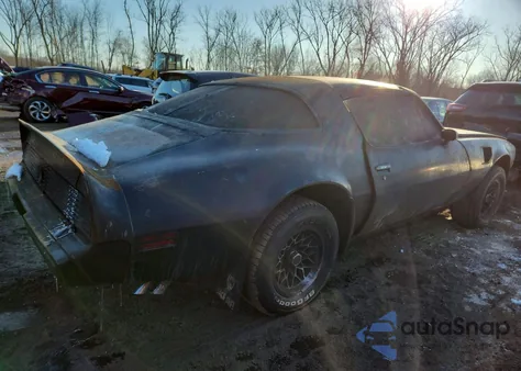 1981 Pontiac Firebird Trans Am из США, поврежденный, VIN 1G2AW87H4BN107494